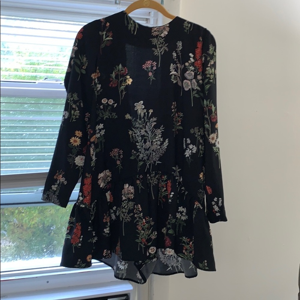 Long sleeve floral Romper/Jumpsuit